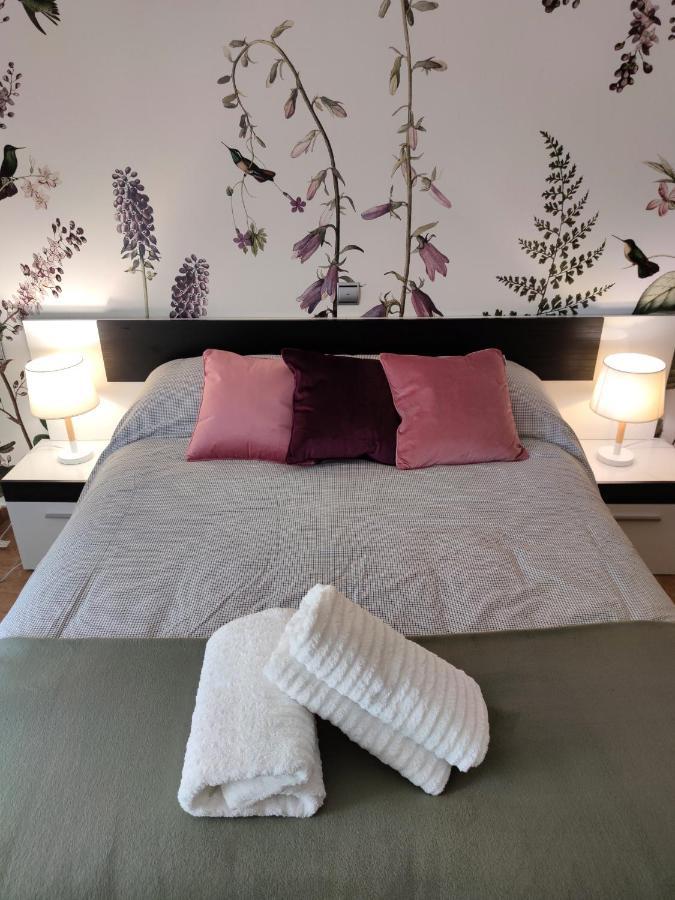 Apartamento Plaza Mayor Трухильо Екстериор снимка