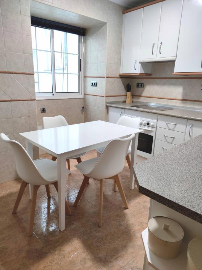 Apartamento Plaza Mayor Трухильо Екстериор снимка